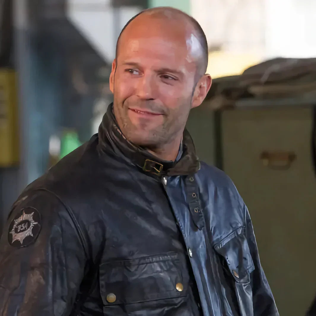 Högt hårfäste? Så hanterar du ditt vikande hårfäste med stil!