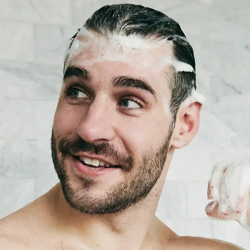 Så rakar du dig i duschen