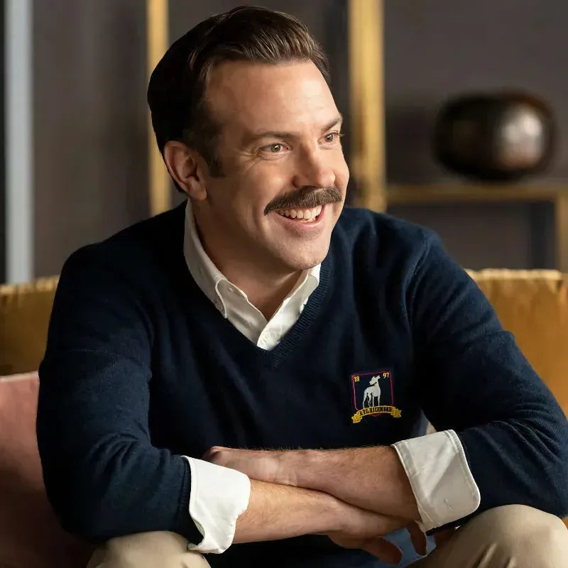 Så stylar du din Ted Lasso mustasch och frisyr