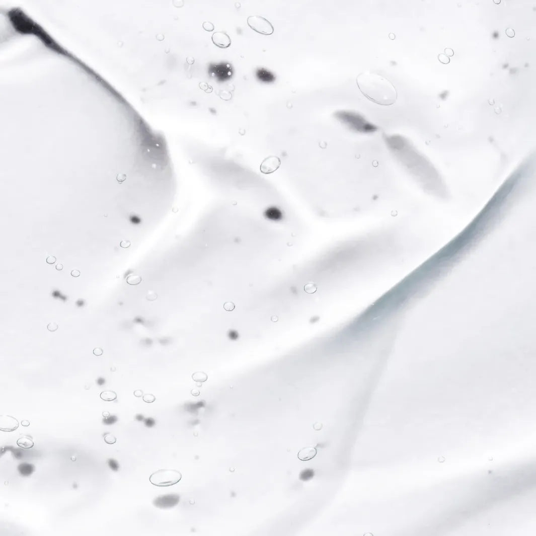Lätt serumtextur från Daimon Barber Advanced+ Hair Growth Galvanizer