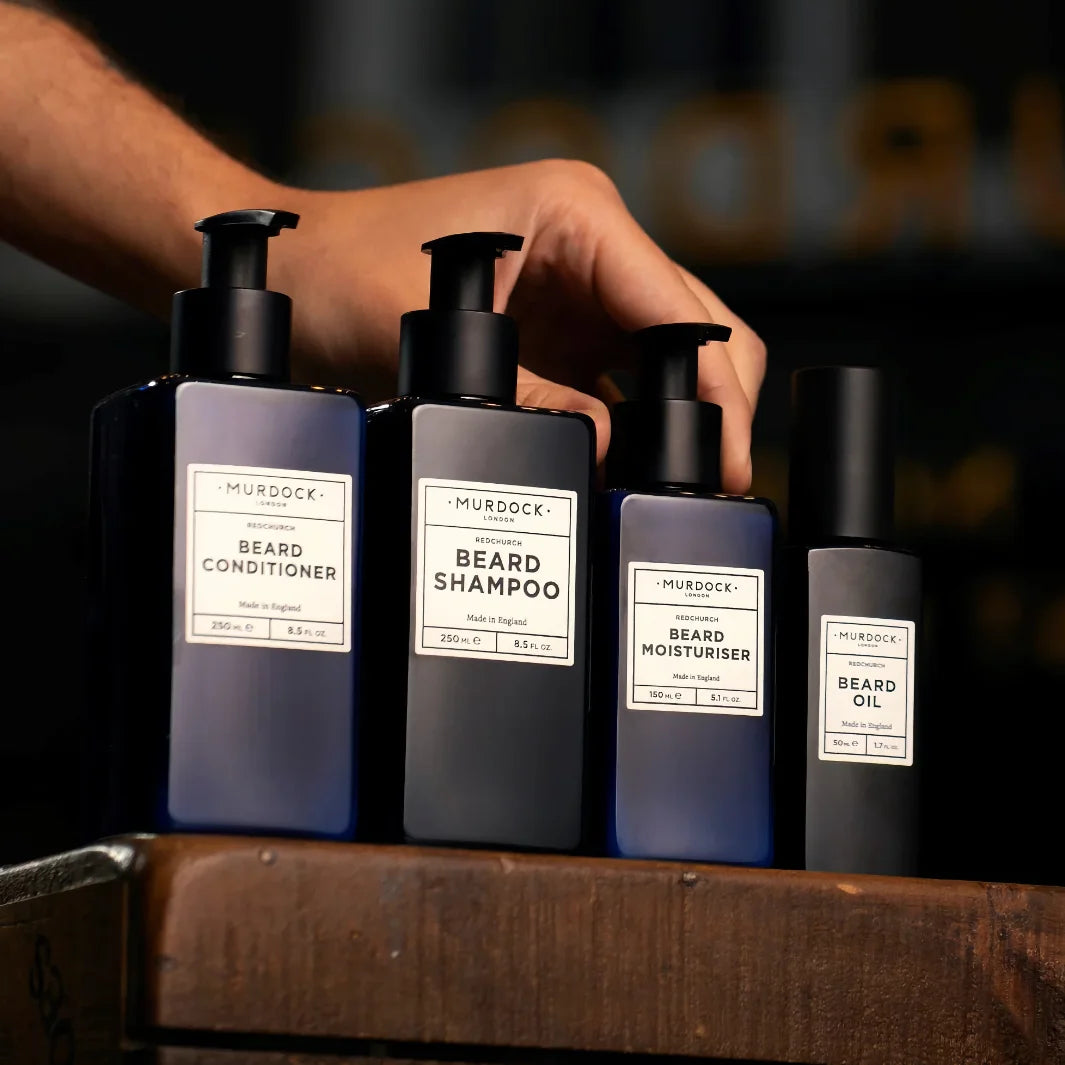 Skäggtvätt med Murdock London Beard Shampoo