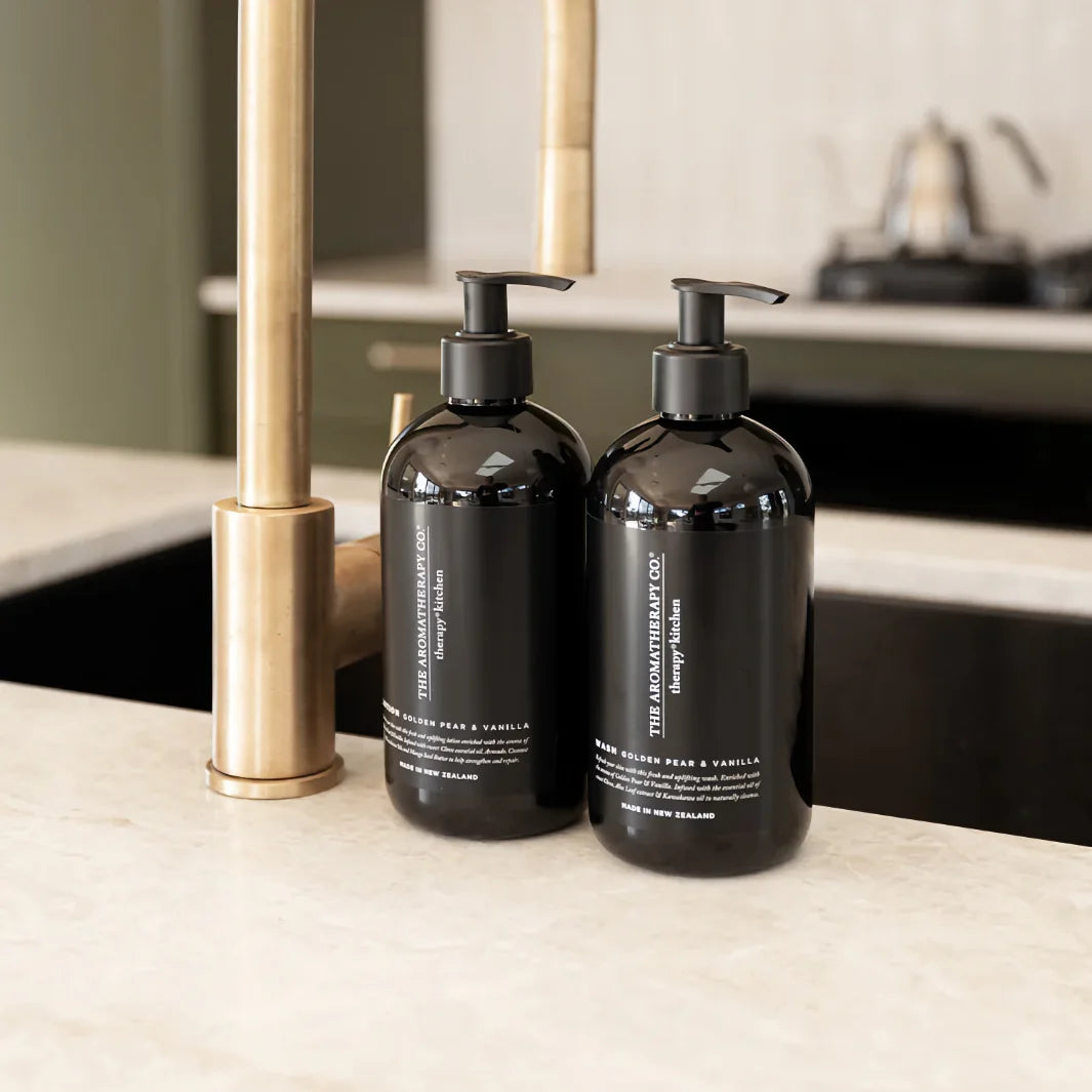 The Aromatherapy Co Handkräm och handtvål Golden Pear & Vanilla