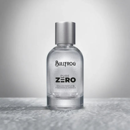 Bullfrog Pure Zero Eau de Parfum & Fragrance Primer parfymflaska 100 ml på grå bakgrund