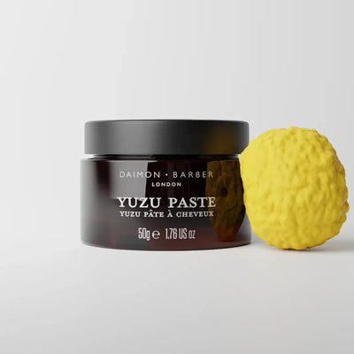 Daimon Barber Yuzu Paste 50 g med yuzu – stylingpaste för textur och volym