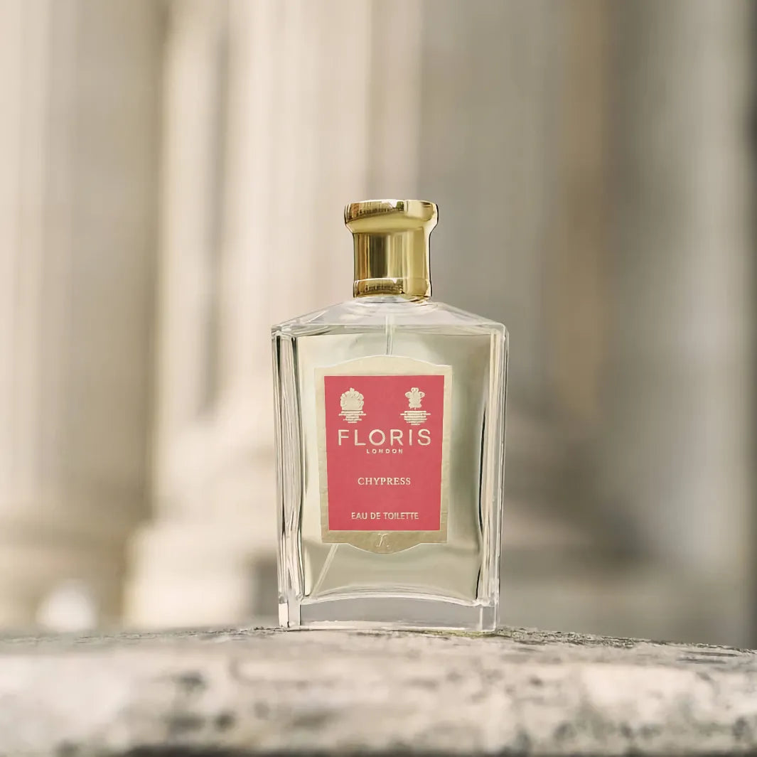 Floris Chypress EdT 100ml – En elegant cypressdoft från Floris London som fångar essensen av tidlös lyx