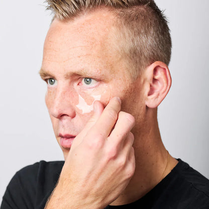 Hur man använder Recipe for men Instant Recharge Hydrogel Eye Patches