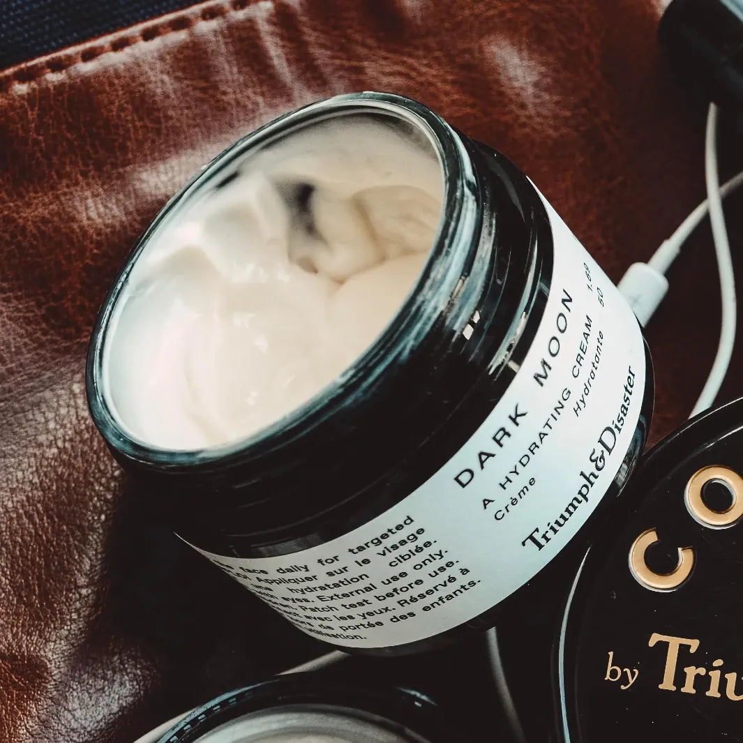 Formulan på Triumph & Disaster Dark Moon Hydrating Night Cream