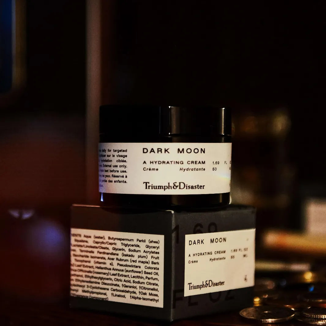 Burken på Triumph & Disaster Dark Moon Hydrating Night Cream