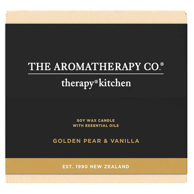 The Aromatherapy Co Therapy Kitchen Golden Pear & Vanilla doftljus i originalförpackning