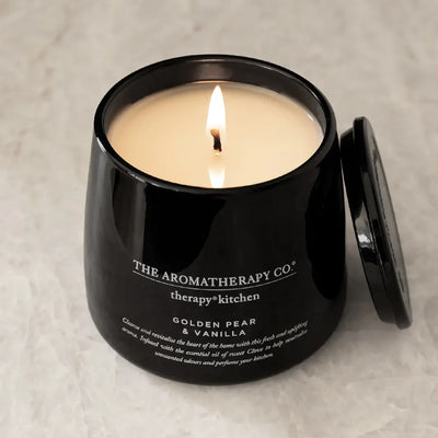 The Aromatherapy Co Therapy Kitchen Golden Pear & Vanilla tänt doftljus med lock