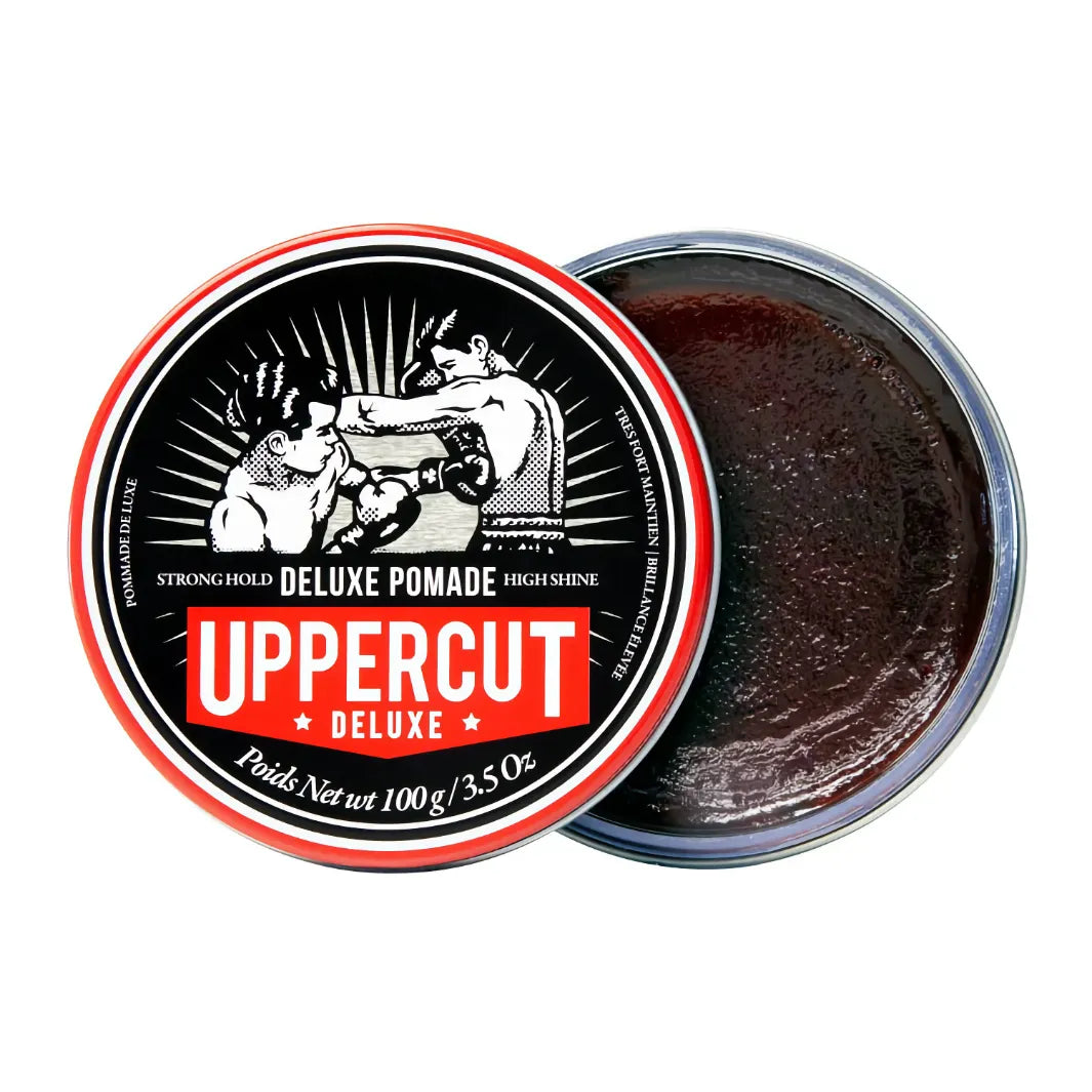 Uppercut Deluxe Pomade – stark stadga och hög glans, perfekt för frisyrer som pompadour, sidbena och slick back. 100 g