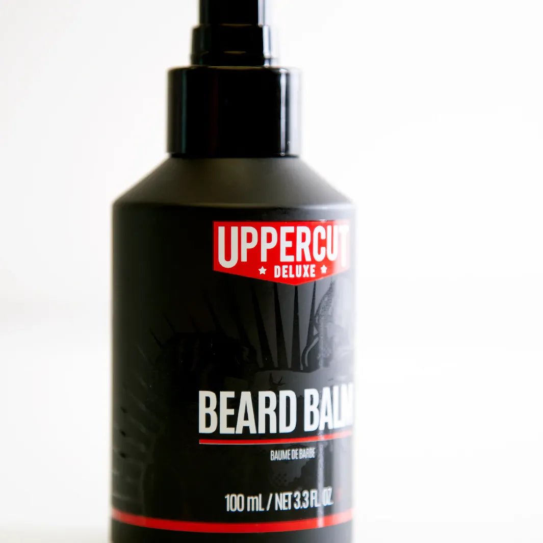 Uppercut Deluxe Beard Balm 100 ml – Vattenbaserad skäggbalm med en subtil doft av kokos, idealisk för att skapa en välvårdad stil